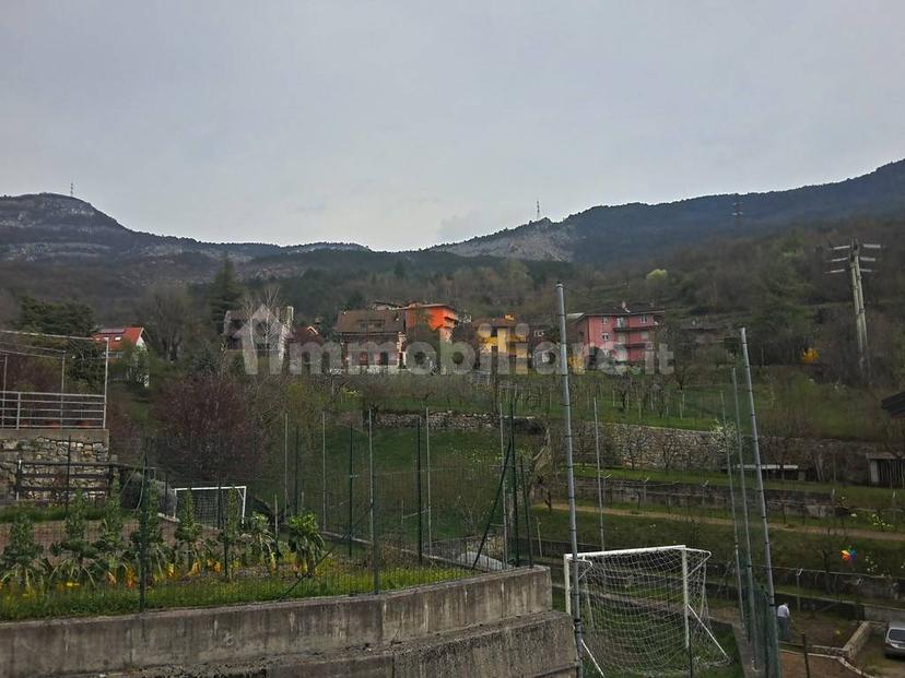 Trilocale ottimo stato, primo piano, Rovereto — foto 13 di 19