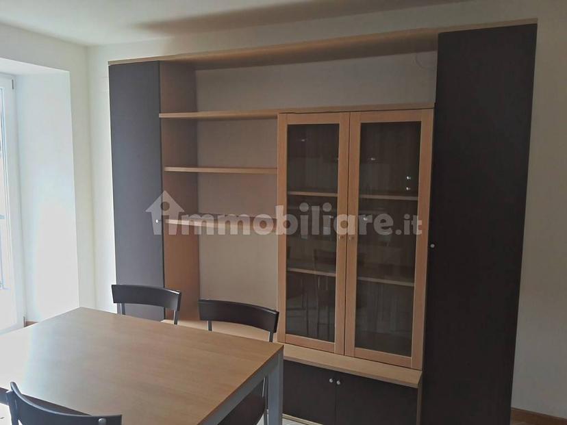 Trilocale ottimo stato, primo piano, Rovereto — foto 18 di 19