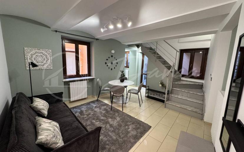 Bilocale via del Varrone 21, Centro Storico, Asti