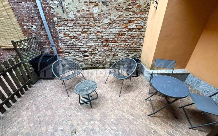 Bilocale via del Varrone 21, Centro Storico, Asti — foto 2 di 13