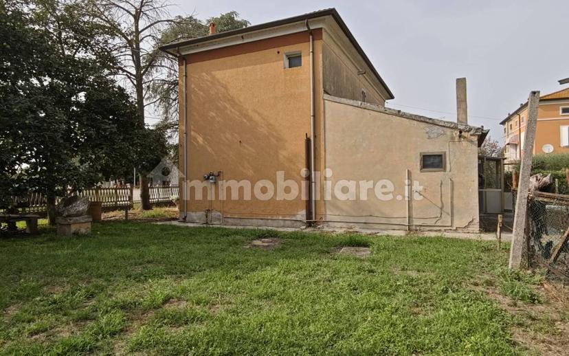 Villa unifamiliare via Filippo Pivanti, Serravalle, Riva del Po — foto 19 di 25