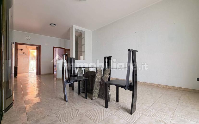 Quadrilocale via Giuseppe Di Vittorio 195, Centro, Manfredonia — foto 3 di 17