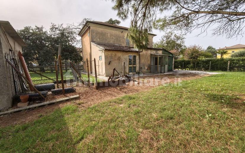 Villa unifamiliare via Filippo Pivanti, Serravalle, Riva del Po — foto 23 di 25