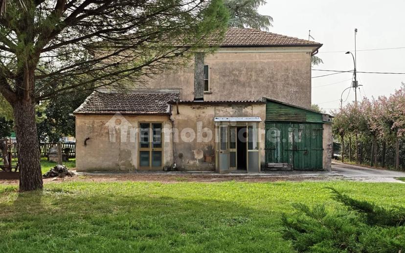 Villa unifamiliare via Filippo Pivanti, Serravalle, Riva del Po — foto 6 di 25