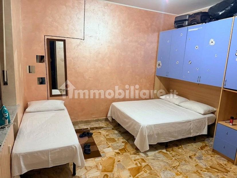 Trilocale via Giovanni Pascoli 41, Centro, Bra — foto 2 di 12