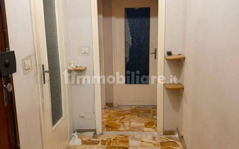 Trilocale via Giovanni Pascoli 41, Centro, Bra