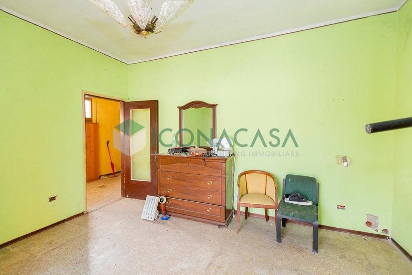 Villa a schiera via Alessandro Manzoni, Centro, San Bassano — foto 2 di 17