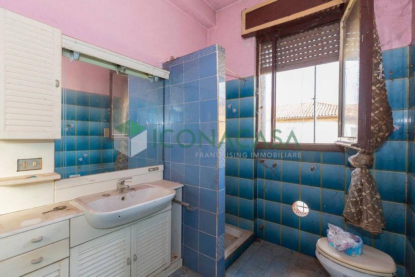 Villa a schiera via Alessandro Manzoni, Centro, San Bassano — foto 11 di 17