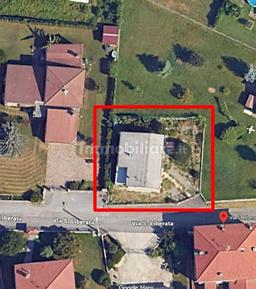 Villa unifamiliare via Santa Liberata, Centro, Inverigo
