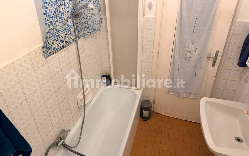 Trilocale via Giovanni Pascoli 41, Centro, Bra — foto 12 di 12