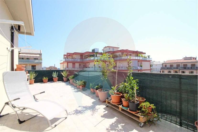 Attico via Dei Marrucini , 21, Porta Nuova, Pescara — foto 22 di 29