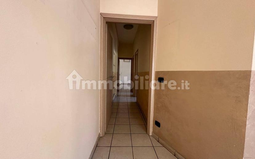 Trilocale via 1 Maggio 12, Orta di Atella — foto 8 di 21