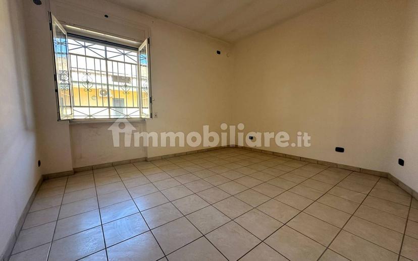 Trilocale via 1 Maggio 12, Orta di Atella — foto 18 di 21