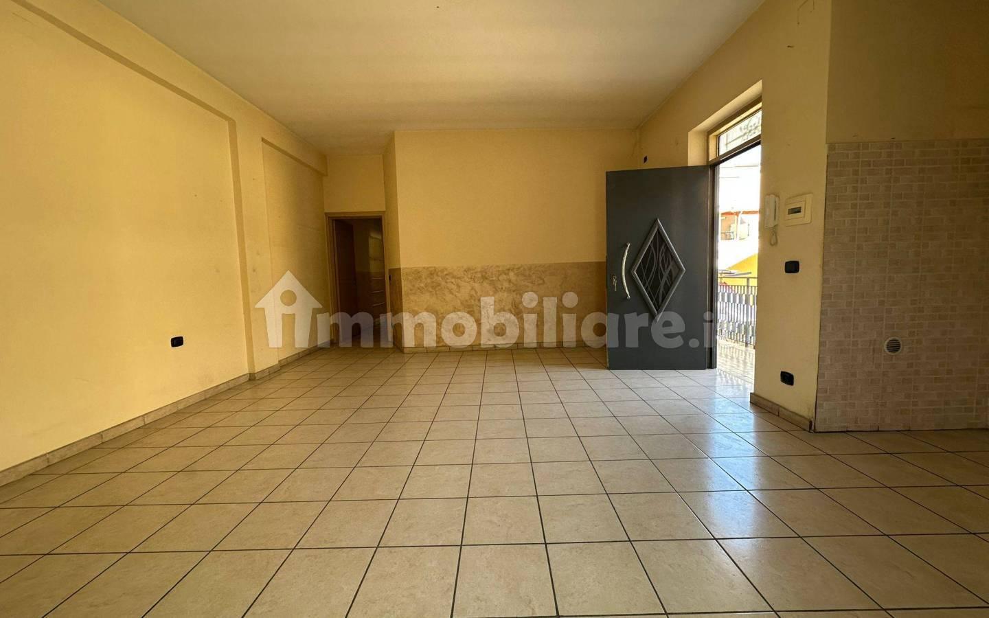 Trilocale via 1 Maggio 12, Orta di Atella