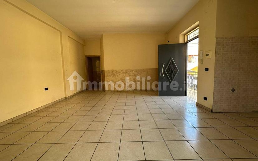 Trilocale via 1 Maggio 12, Orta di Atella