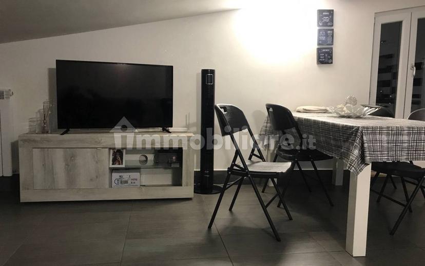 Bilocale via Clitunno, Guardapasso, Aprilia — foto 3 di 8