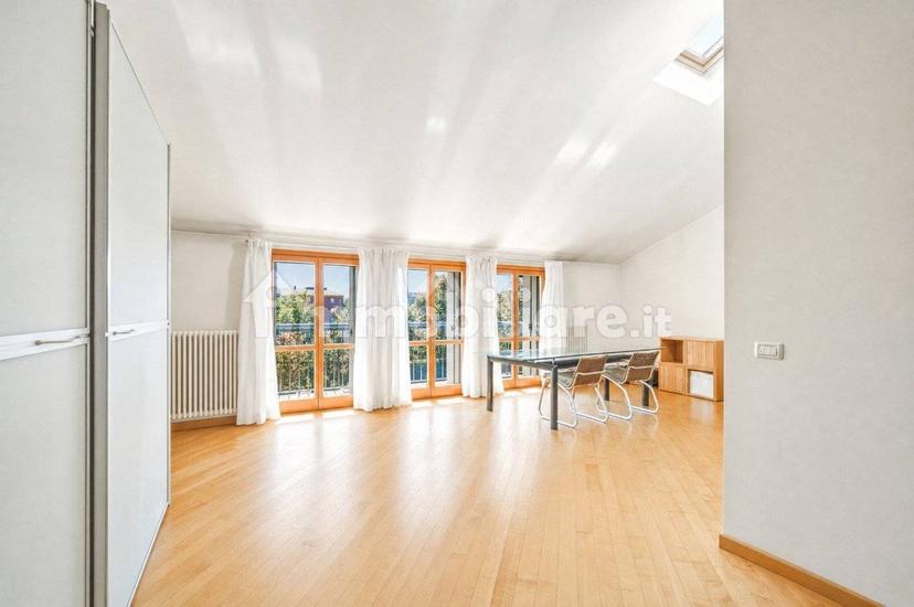 Bilocale buono stato, quarto piano, Stazione - Reggiane, Reggio Emilia — foto 8 di 11