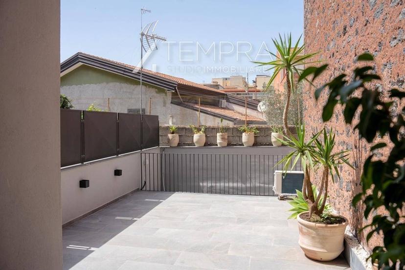Appartamento Vico Buonafe 7, Ferrarotto - Acquedotto Greco, Catania — foto 13 di 22