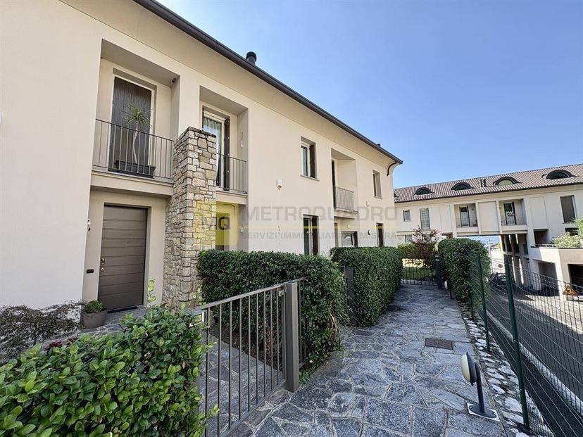 Villa a schiera via caduti per la liberta, Valmadrera — foto 13 di 41