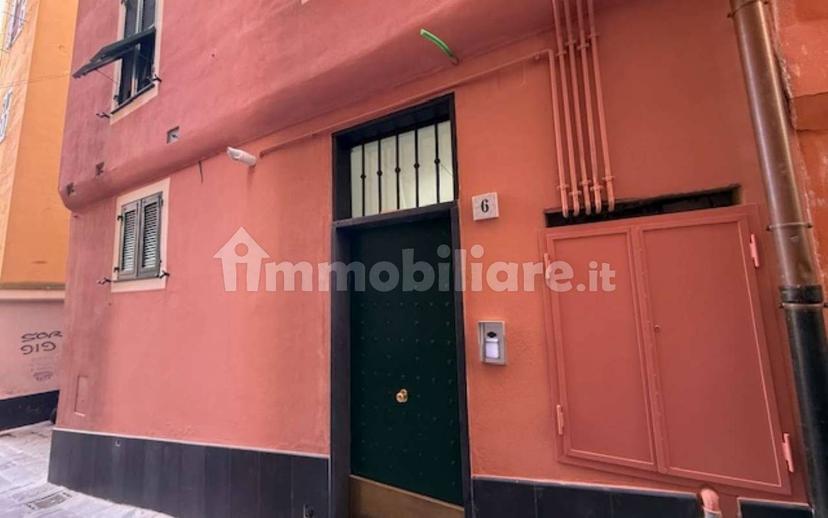 Bilocale vico del Fico, Molo, Genova — foto 6 di 20