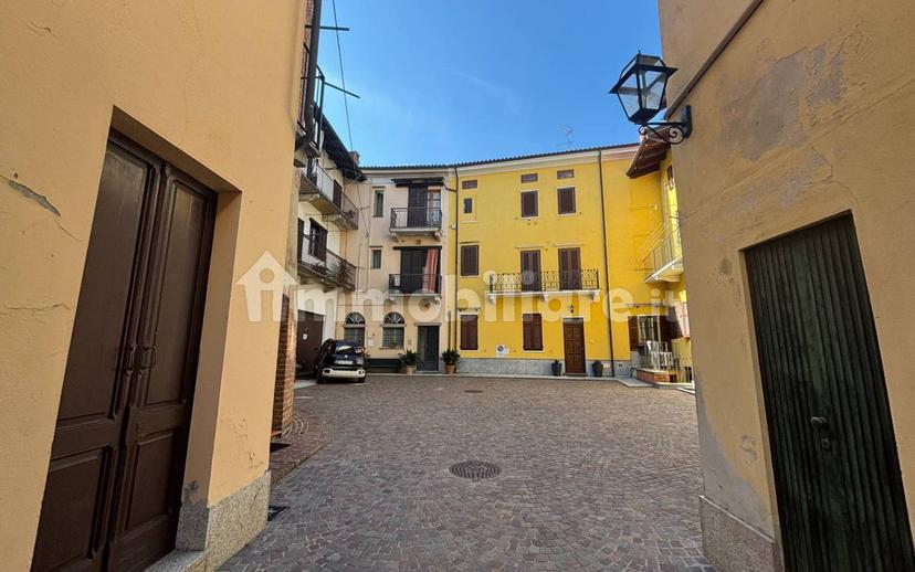 Quadrilocale corso Nuova Italia 157, Centro, Santhià — foto 17 di 26
