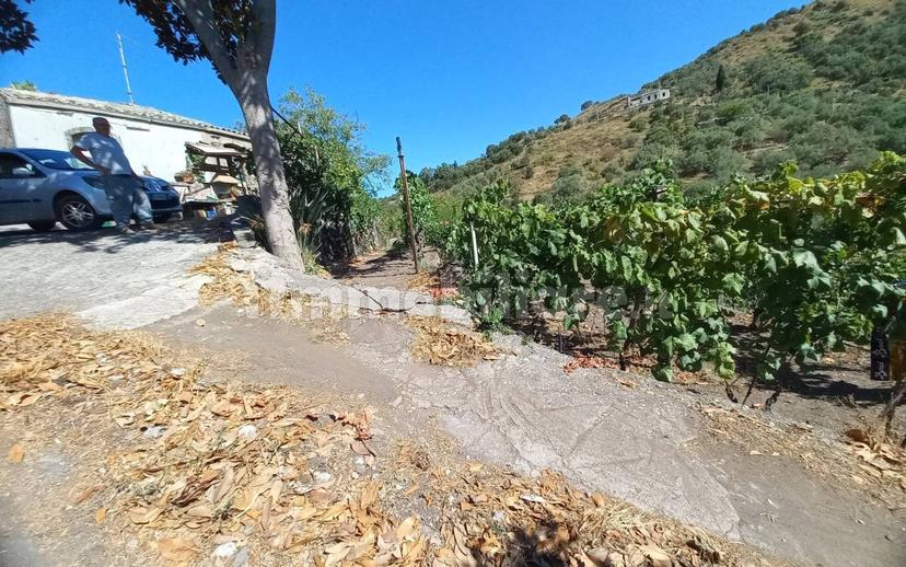 Rustico via San Michele traversa 1, Piedimonte Etneo — foto 2 di 17