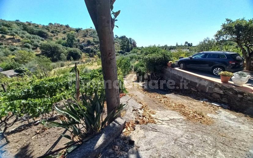Rustico via San Michele traversa 1, Piedimonte Etneo — foto 14 di 17