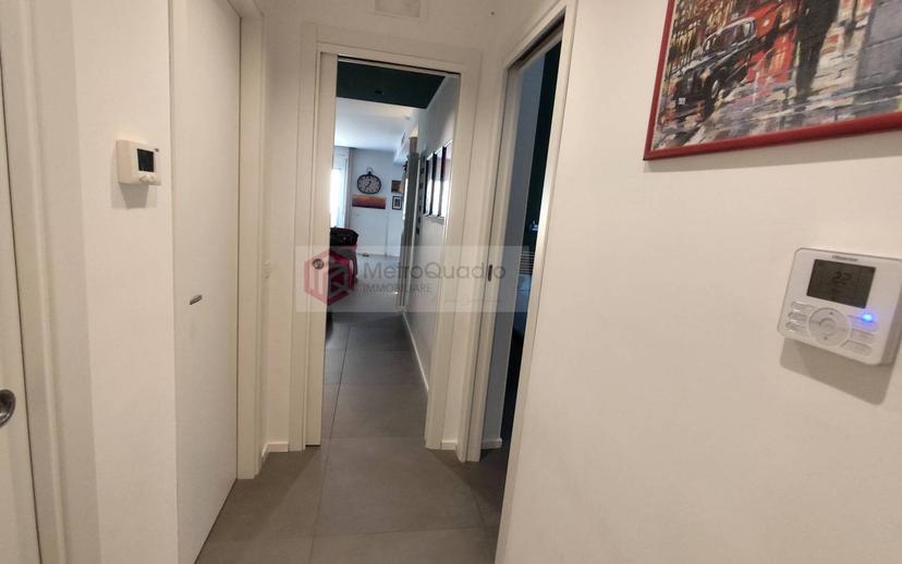 Appartamento ottimo stato, terzo piano, Centro, Vittoria — foto 4 di 21