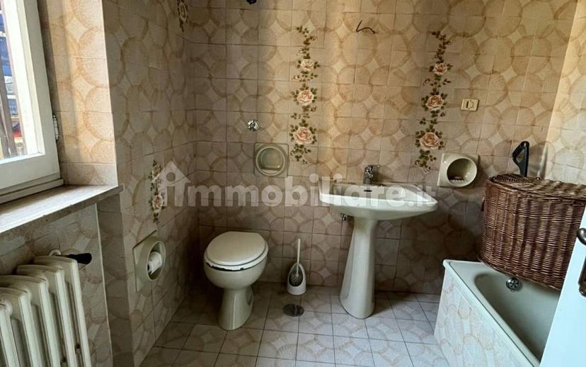 Trilocale via Bassiano, Centro, Sezze — foto 9 di 9