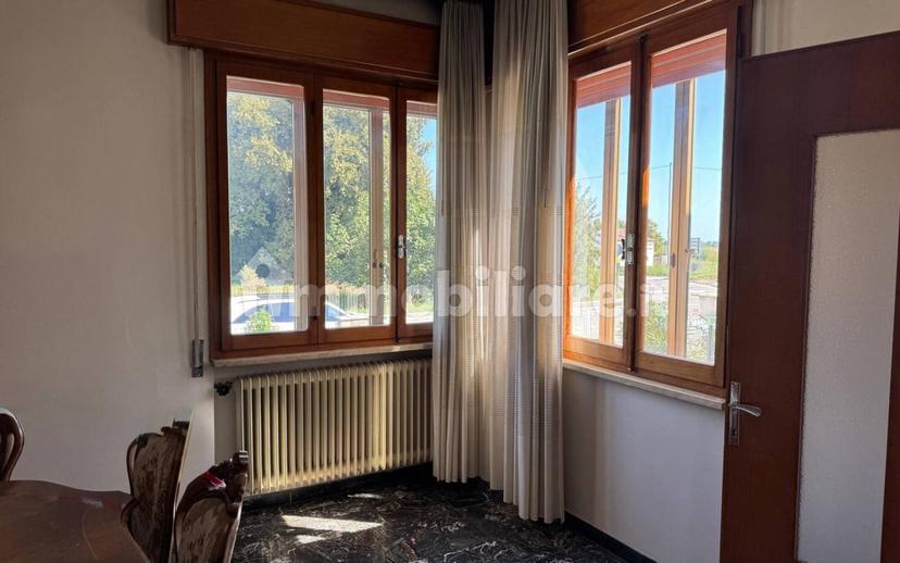 Villa unifamiliare via Provinciale Ovest 31, Centro, Arquà Polesine — foto 2 di 37
