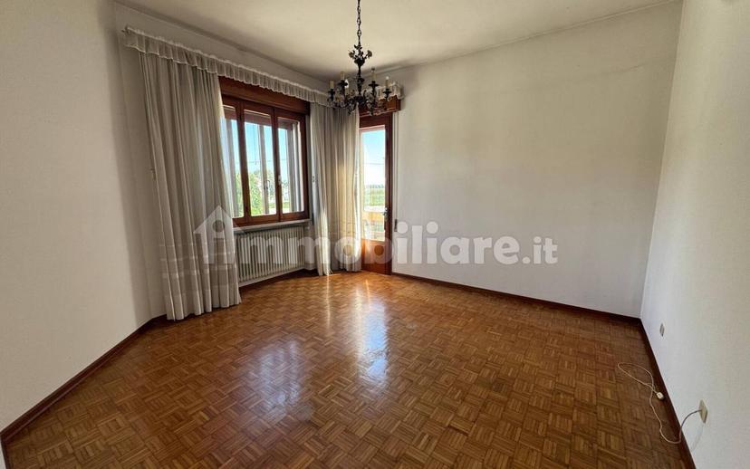 Villa unifamiliare via Provinciale Ovest 31, Centro, Arquà Polesine — foto 3 di 37