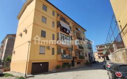 Quadrilocale via Montano, Centro, Maddaloni