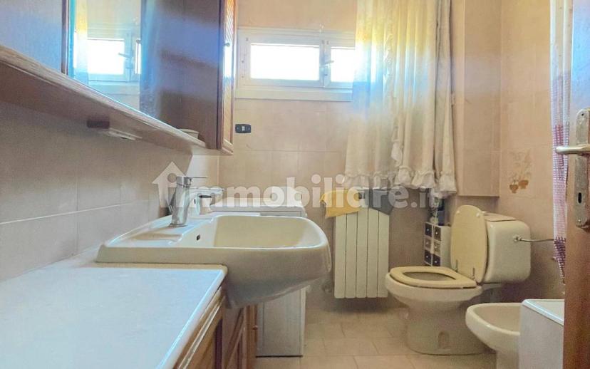 Quadrilocale buono stato, quarto piano, Favaro - La Lobbia, La Spezia — foto 2 di 14