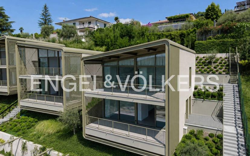Trilocale via salita degli Olivi, Costermano, Costermano sul Garda