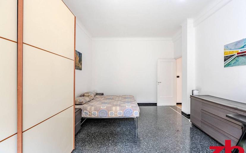 Trilocale viale Gambaro, Albaro, Genova