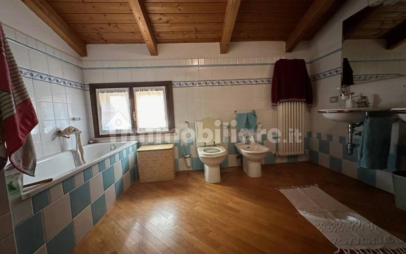 Villa bifamiliare via Ludovico Ariosto, Borzano, Albinea — foto 4 di 24