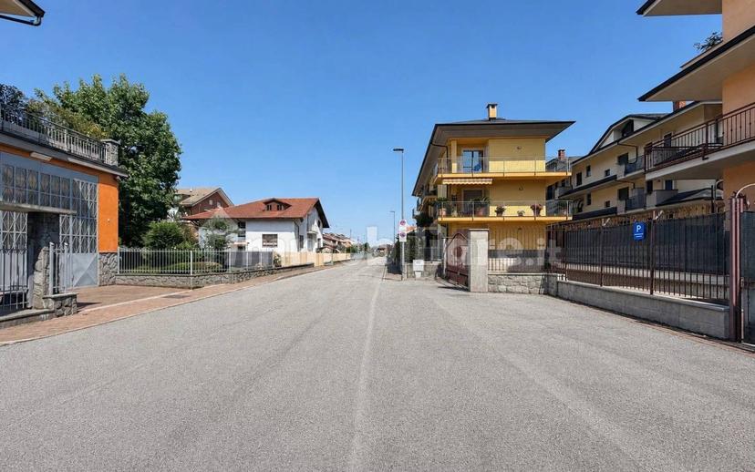 Trilocale via Dante Livio Bianco, 3, Centro, Borgo San Dalmazzo — foto 8 di 32