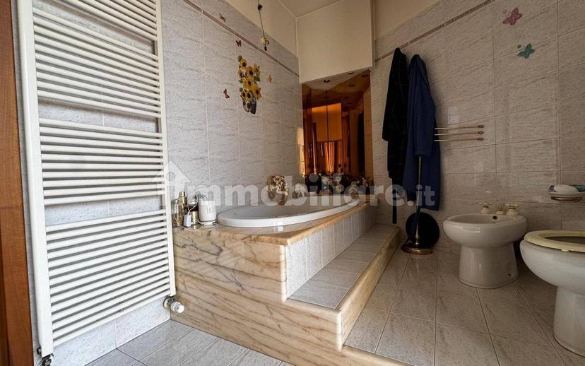 Villa bifamiliare, buono stato, 173 m², Sant'antonio, Porto Mantovano — foto 5 di 18