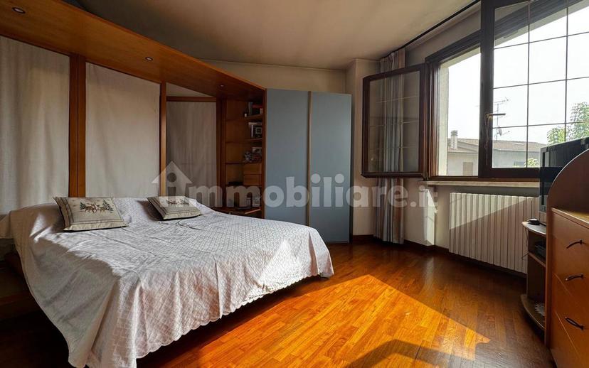 Villa bifamiliare, buono stato, 173 m², Sant'antonio, Porto Mantovano — foto 14 di 18