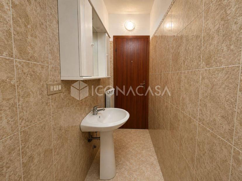 Appartamento via Bettino Ricasoli, Centro, Ponsacco — foto 18 di 33