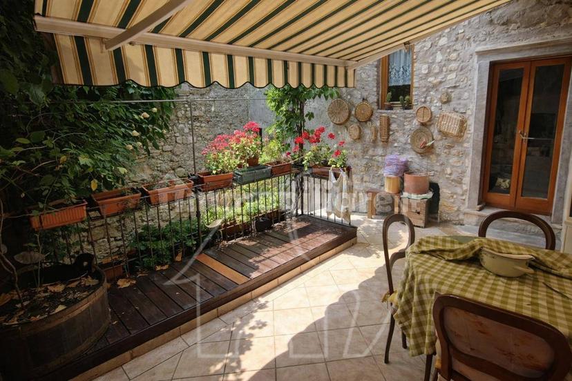 Villa a schiera 5 locali, buono stato, Pieve, Tremosine sul Garda — foto 3 di 19