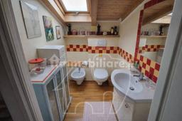Villa a schiera 5 locali, buono stato, Pieve, Tremosine sul Garda