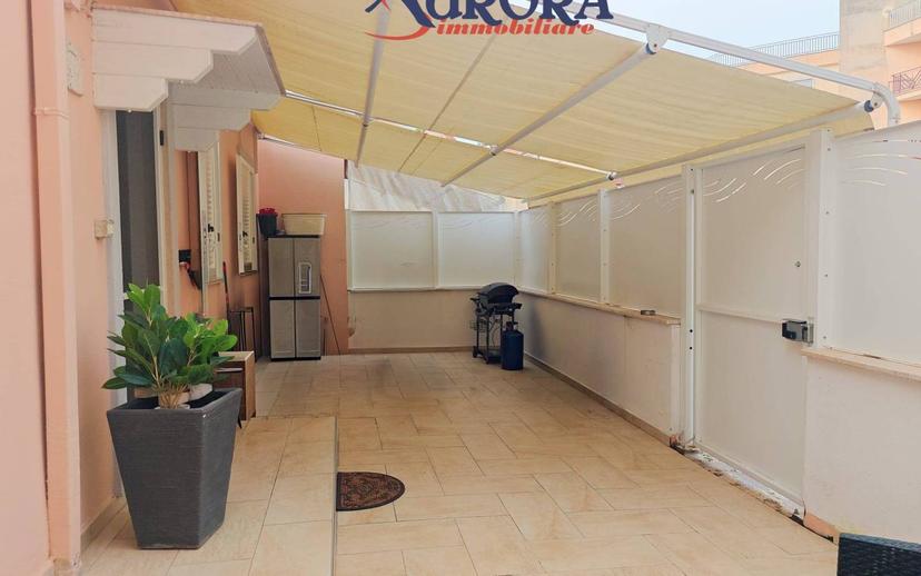 Villa a schiera 5 locali, ottimo stato, Zona Calcatore, Zona Ospedale, Periferia, Terracina — foto 6 di 30