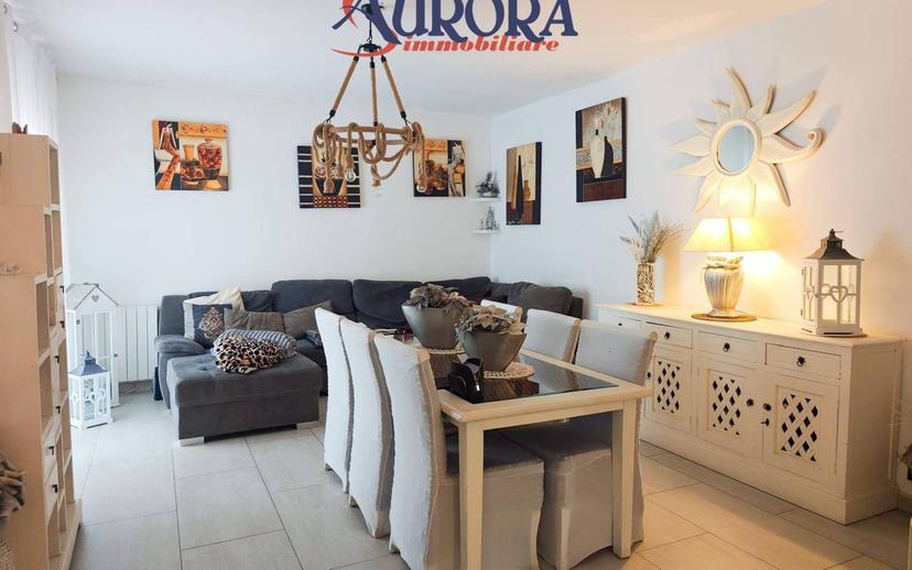 Villa a schiera 5 locali, ottimo stato, Zona Calcatore, Zona Ospedale, Periferia, Terracina — foto 14 di 30