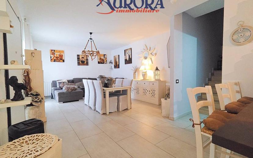 Villa a schiera 5 locali, ottimo stato, Zona Calcatore, Zona Ospedale, Periferia, Terracina — foto 29 di 30