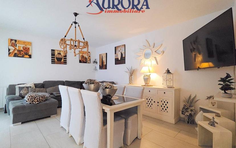 Villa a schiera 5 locali, ottimo stato, Zona Calcatore, Zona Ospedale, Periferia, Terracina — foto 4 di 30