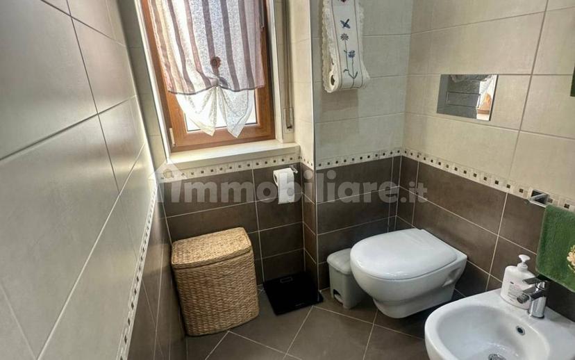 Trilocale viale Alcide De Gasperi 2, Centro, Tortona — foto 8 di 13
