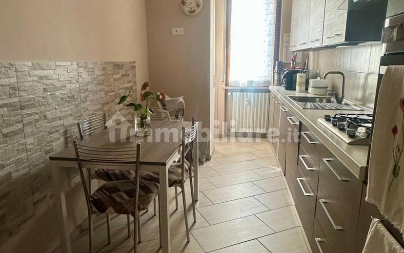 Trilocale viale Alcide De Gasperi 2, Centro, Tortona — foto 4 di 13