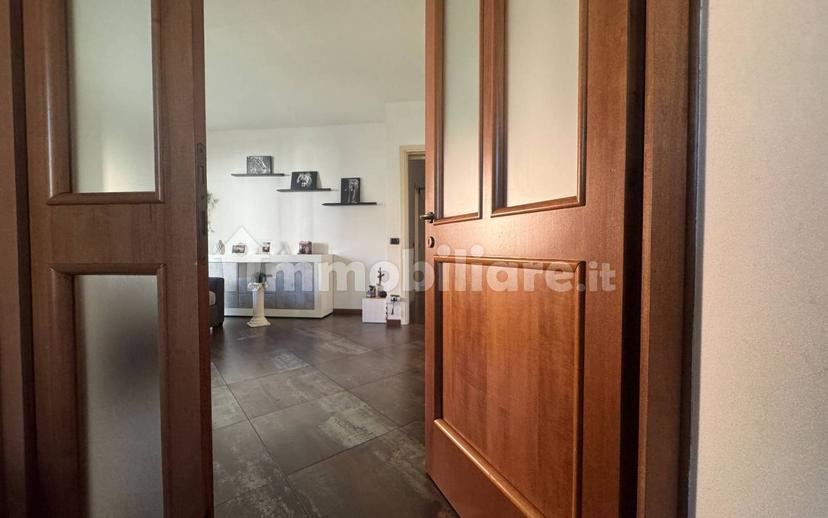 Trilocale via Alessandro Manzoni 55, Centro, Dalmine — foto 4 di 26