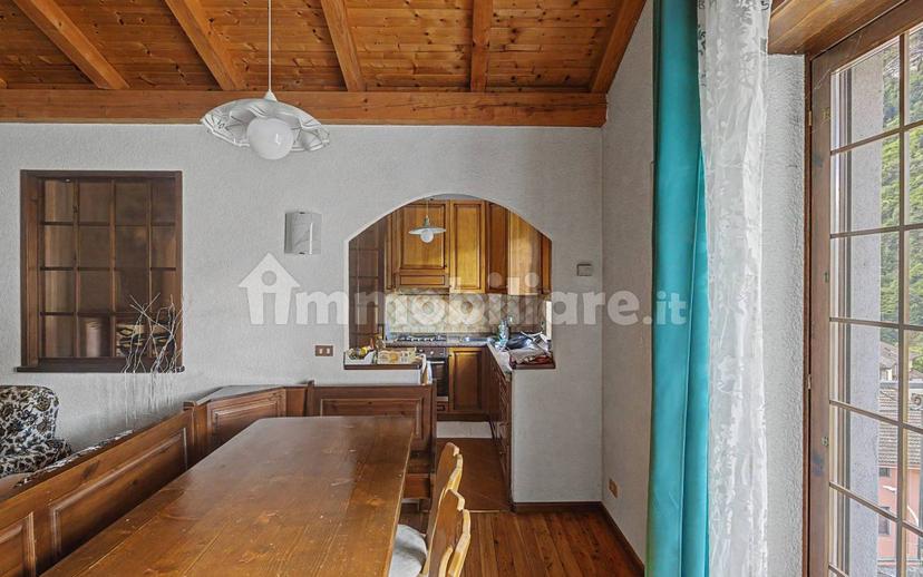 Appartamento via Flavio Parvis, Centro, Varzo — foto 21 di 42
